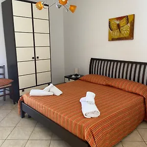  Casa vacanze Vicino La Italia